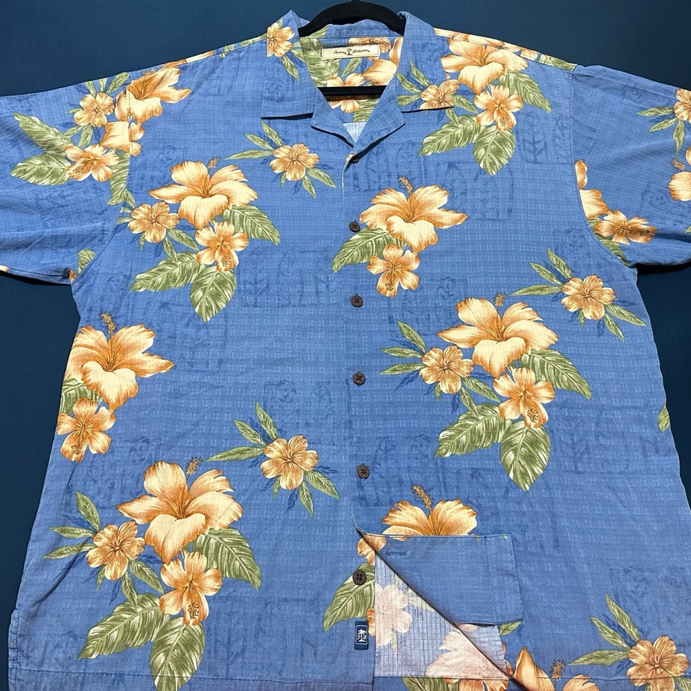 Tommy Bahama Camp shirt